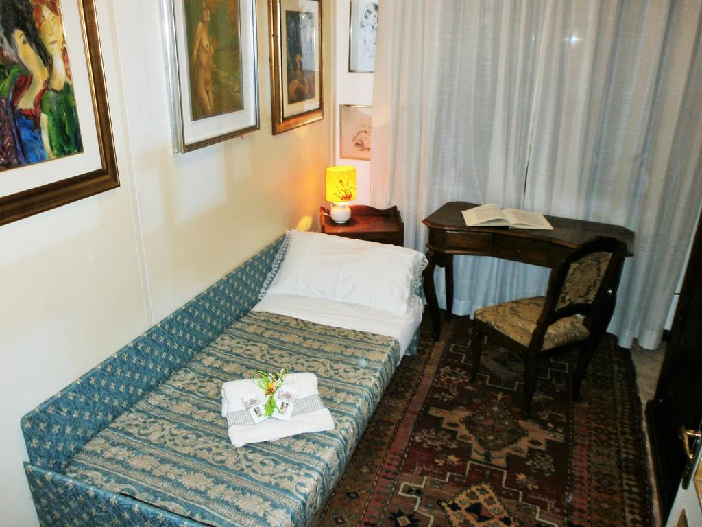 La Rocchetta B&B Треццано-суль-Навиглио Номер фото